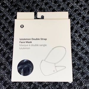 LULULEMON DOUBLE STRAP FACE MASK BLACK CAMO